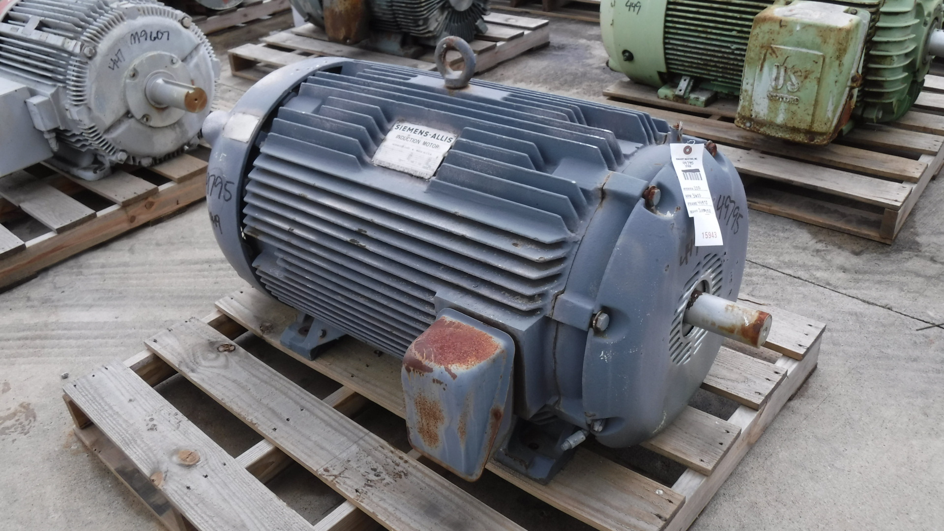 Siemens 200 HP 3600 RPM 449TS Squirrel Cage Motors 49795