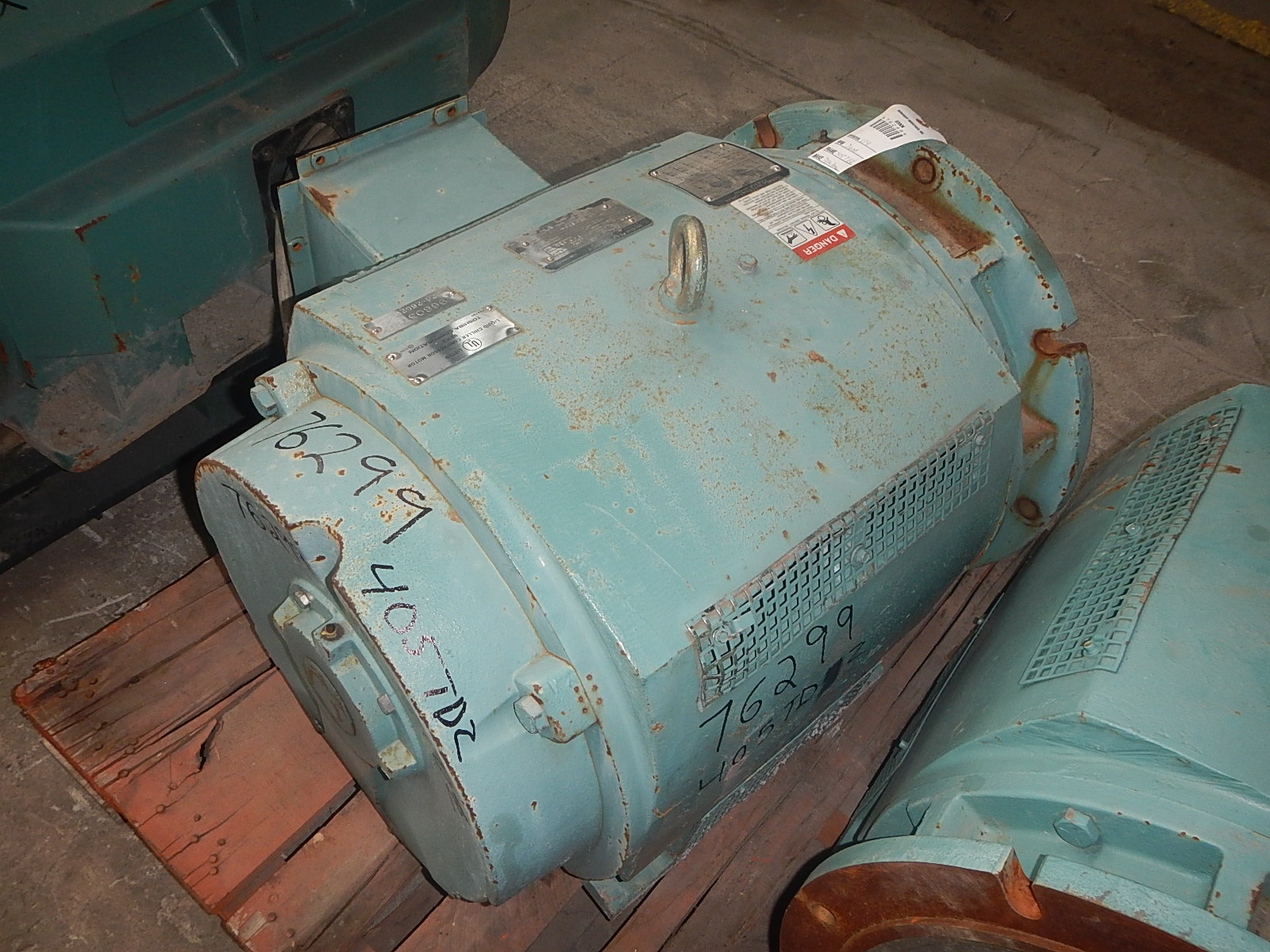 Toshiba 100 HP 3600 RPM 405TDZ Squirrel Cage Motors 76299