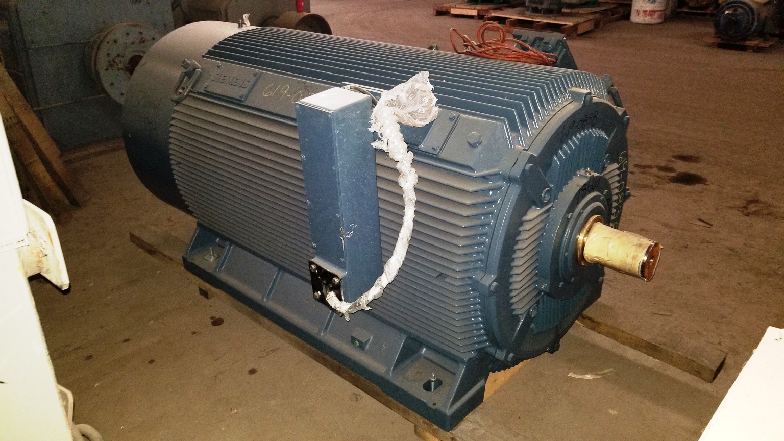 Siemens 750 HP 600 RPM 880Z Squirrel Cage Motors 78661