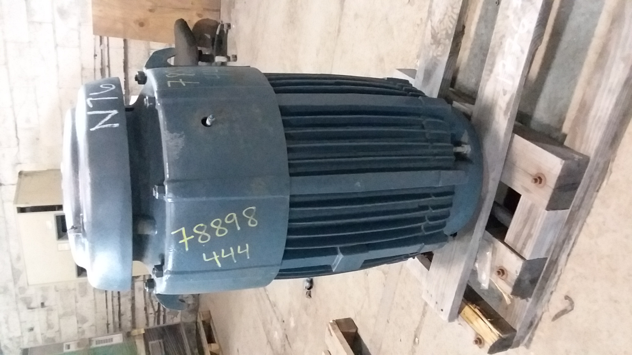 US Electric 125 HP 3565 RPM 444LP Vertical Motors 78898