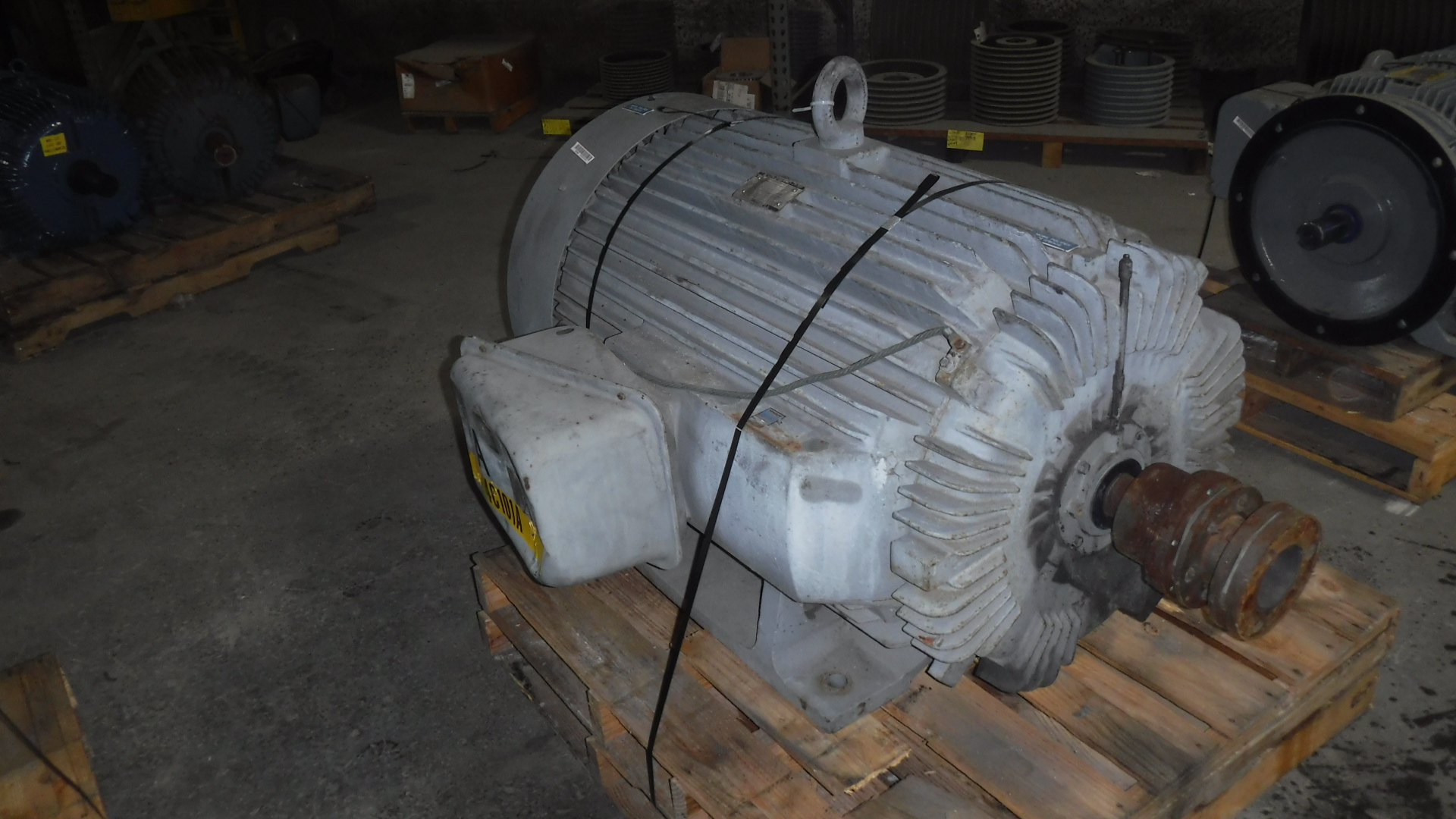Toshiba 300 HP 3600 RPM 587USS Squirrel Cage Motors 83145