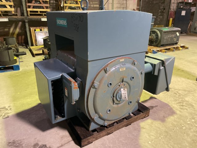 Siemens 800 HP 3600 RPM 588S Squirrel Cage Motors 85290