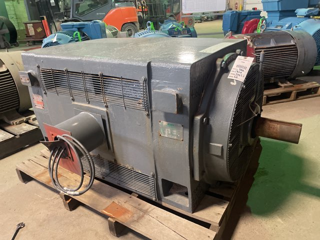 General Electric 700 HP 1800 RPM 5011LL Squirrel Cage Motors 91817