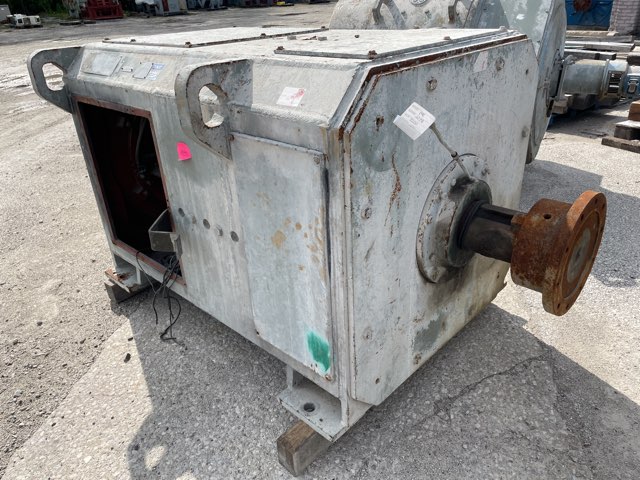 General Electric 700 HP 1150/1300 RPM 4568 DC Motors 91959