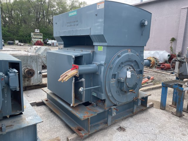 Siemens 3000 HP 900 RPM 8010Z Squirrel Cage Motors 91972