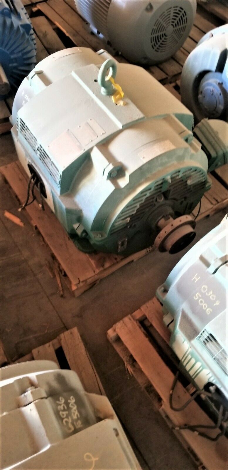 Reliance 350 HP 3600 RPM 5006S Squirrel Cage Motors H0307