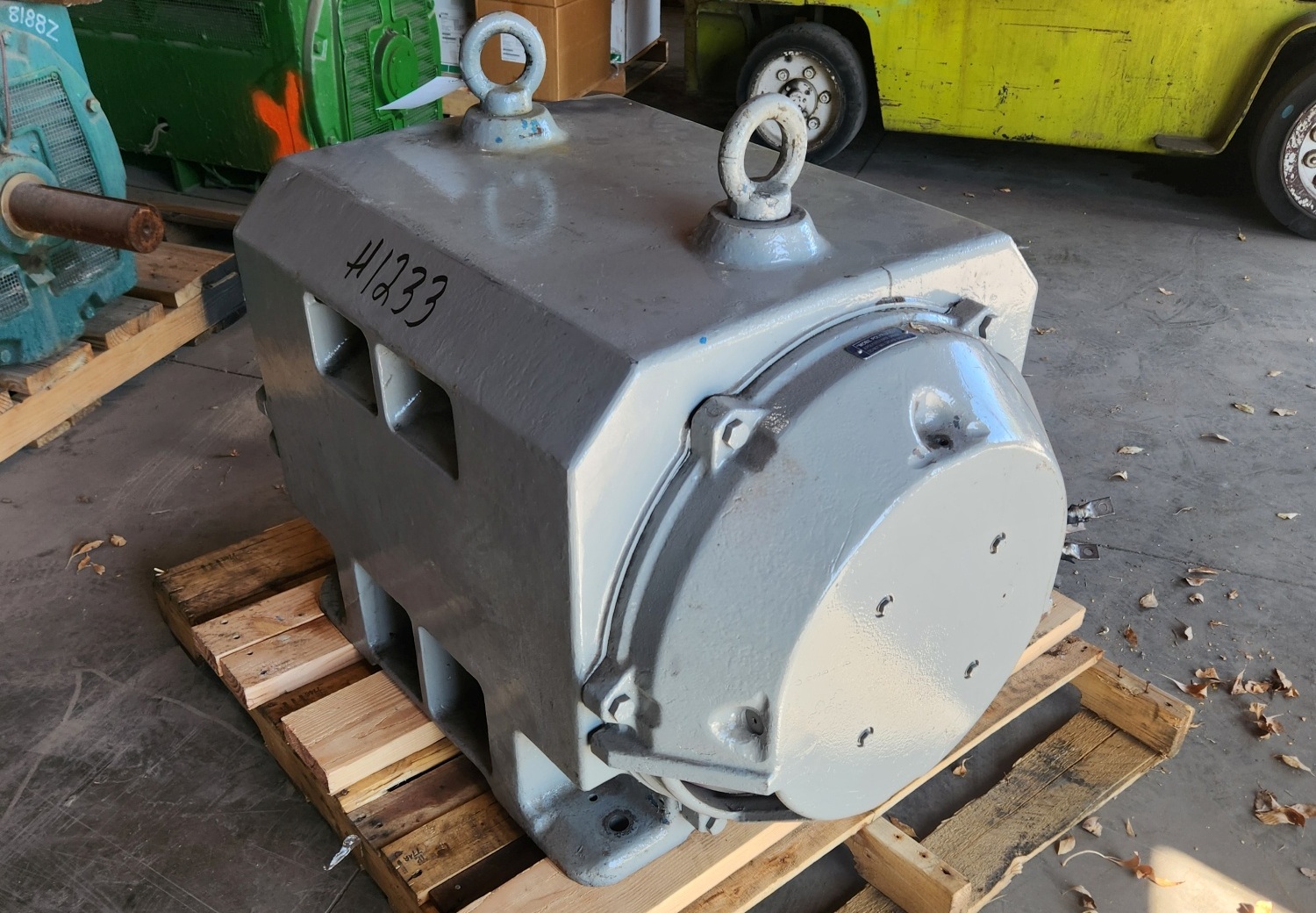 Toshiba 600 HP 3600 RPM 5008S Squirrel Cage Motors H1233