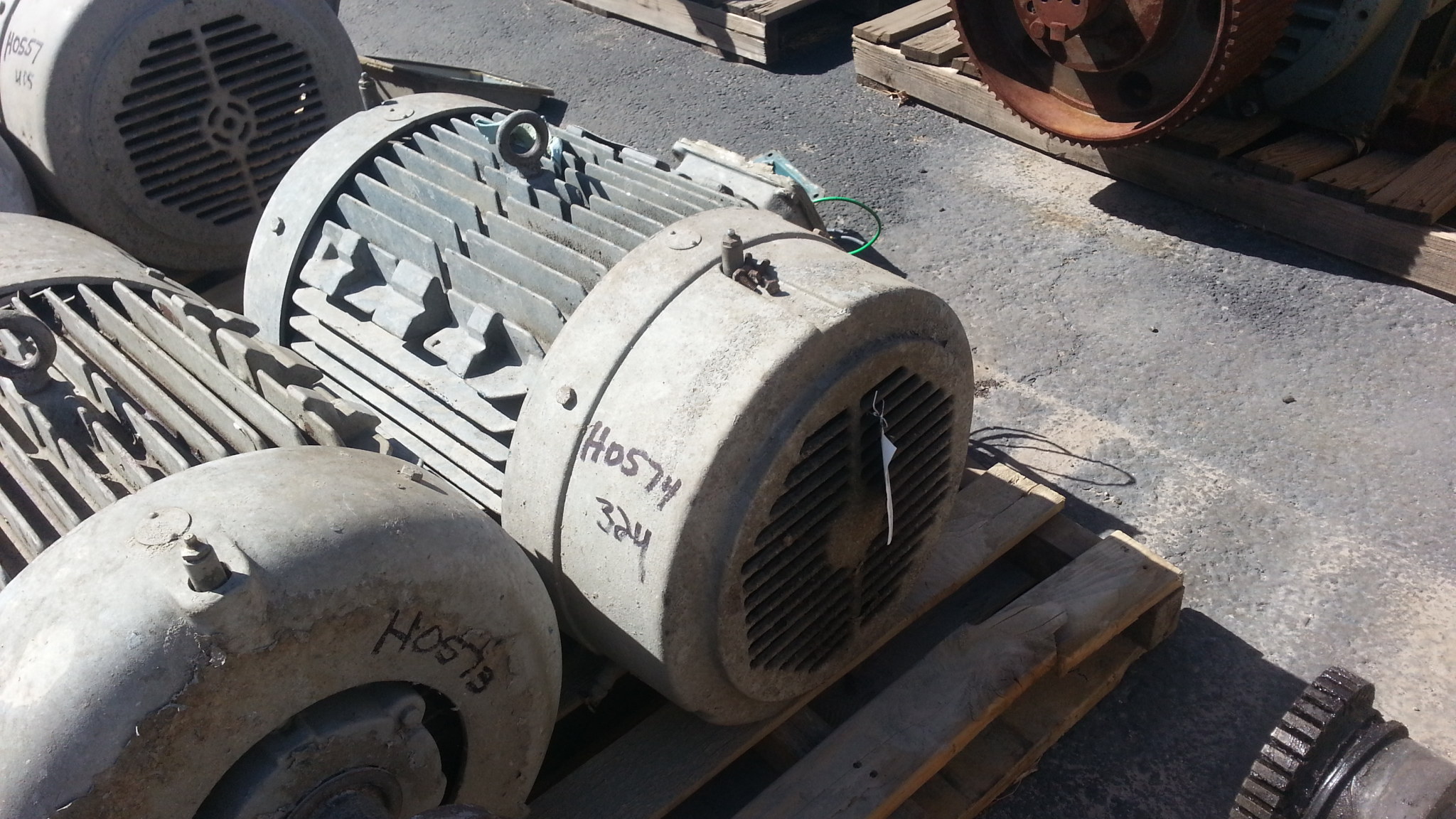 Siemens 25 HP 1200 RPM 324T Squirrel Cage Motors H0574